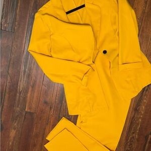 SHEIN Yellow Blazer and Pants Set